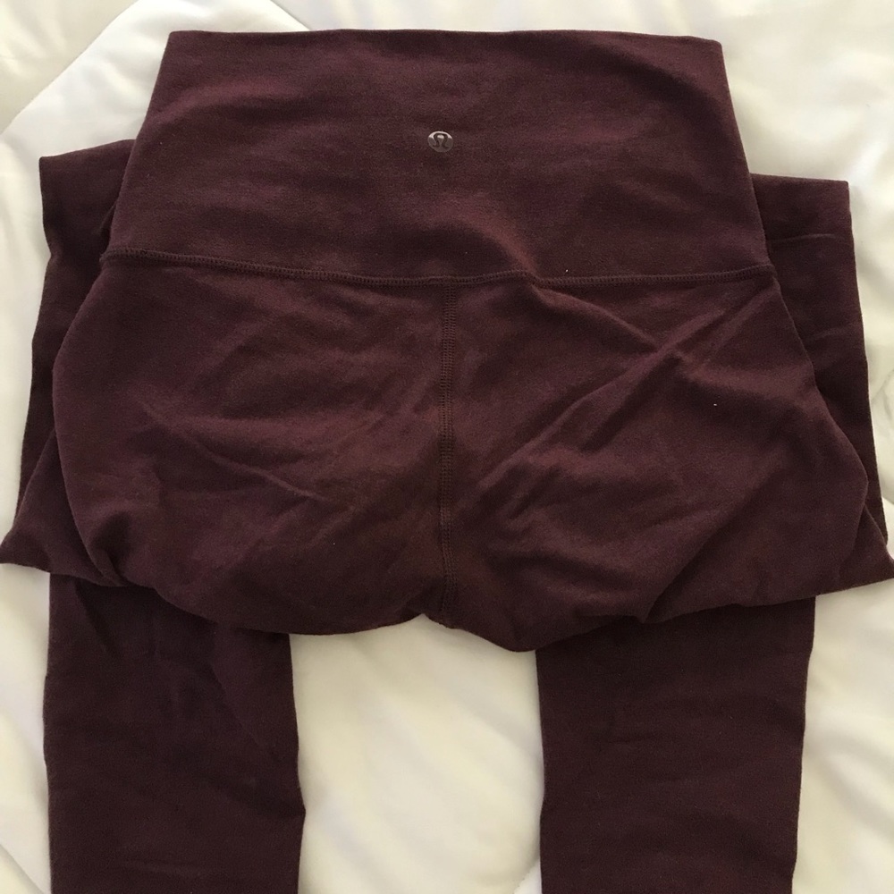 Lululemon - Picture 2 of 2